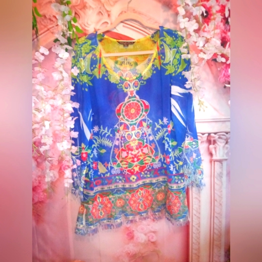 Unique blouse